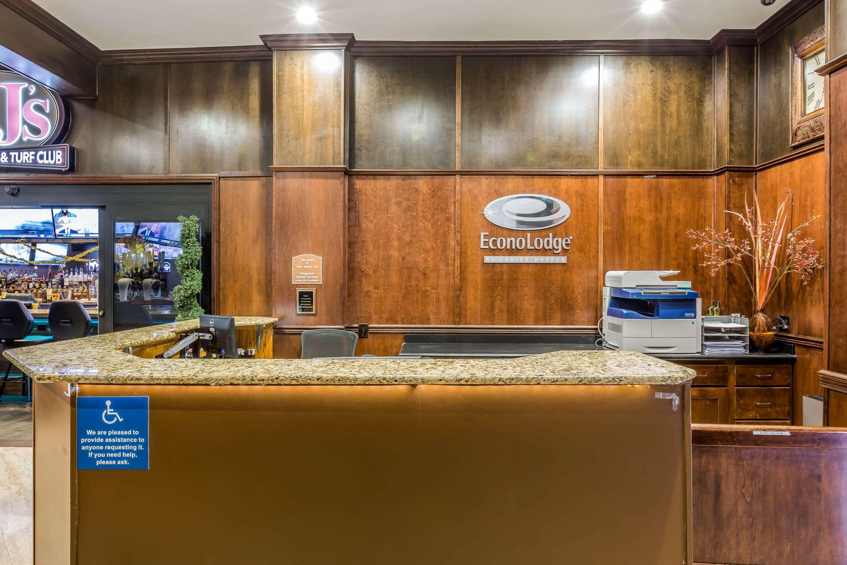 Econo Lodge Lake Elsinore Casino Exteriér fotografie