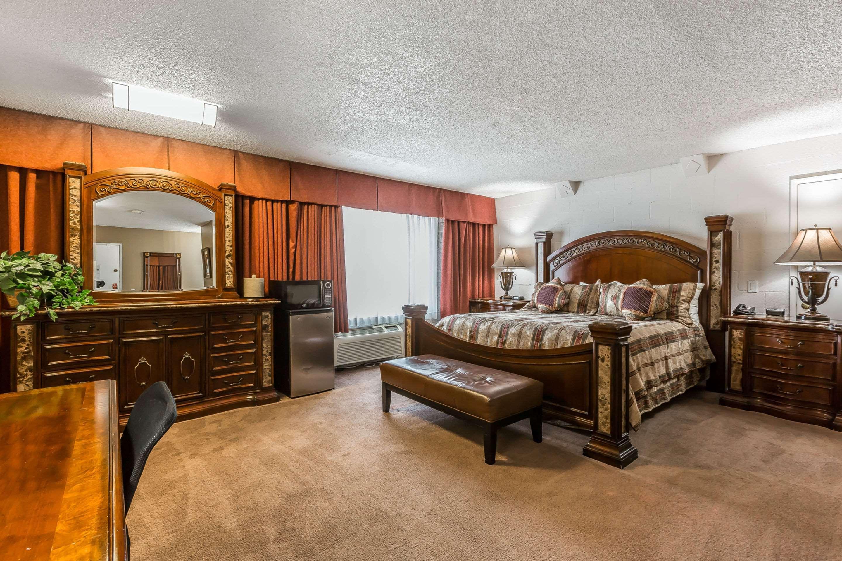Econo Lodge Lake Elsinore Casino Exteriér fotografie