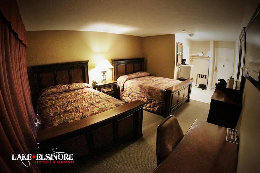Econo Lodge Lake Elsinore Casino Exteriér fotografie